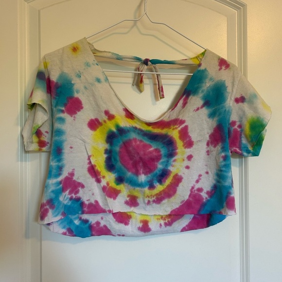 Tie-Dye Crop Top hand made tshirt - Picture 2 of 3
